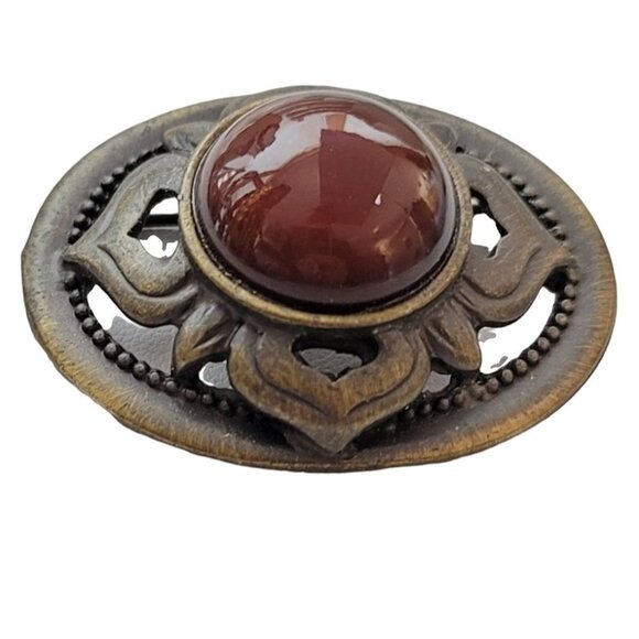 Ginnie Johansen Oval Gold Tone Red Glass Center Cab Pin Brooch, Signed - Picture 3 of 7